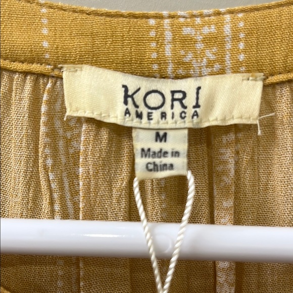 Kori America NWT: Yellow Striped Button-Up Blouse - Picture 4 of 8